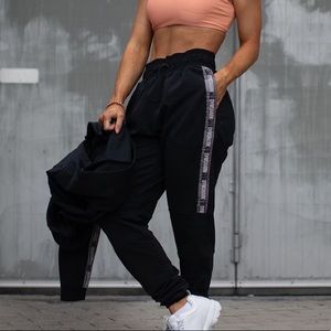 Gymshark revival oversized joggers